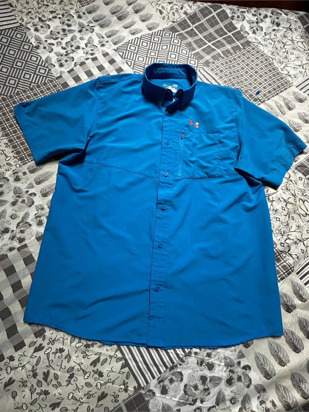 Under Armour Men’s Bright Blue Short-Sleeve Button-Down Shirt